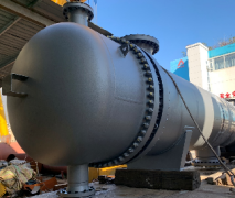 分馏塔顶油气-换热水换热器